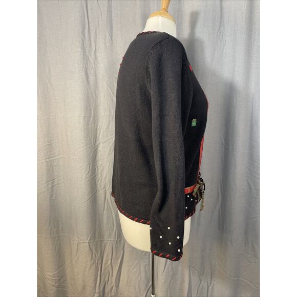 Studio Joy Christmas Cardigan Sweater Womens L Embroidered Presents Wreath Black - Picture 6 of 10